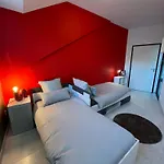 Lägenhet Ideal Groupe Tarif Long Sejour Maison 4chambres 8lits 2salles De Bain 3wc Terrasse Stationnement Gratuit Valenciennes