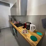Ideal Groupe Tarif Long Sejour Maison 4chambres 8lits 2salles De Bain 3wc Terrasse Stationnement Gratuit
