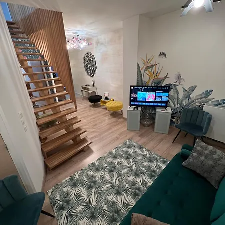 Apartment Ideal Groupe Tarif Long Sejour Maison 4chambres 8lits 2salles De Bain 3wc Terrasse Stationnement Gratuit