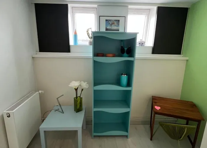 Ideal Groupe Tarif Long Sejour Maison 4chambres 8lits 2salles De Bain 3wc Terrasse Stationnement Gratuit